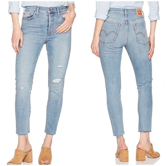 LEVI’S Light Blue High Waisted Wedgie Fit Skinny Jeans - Picture 1 of 12